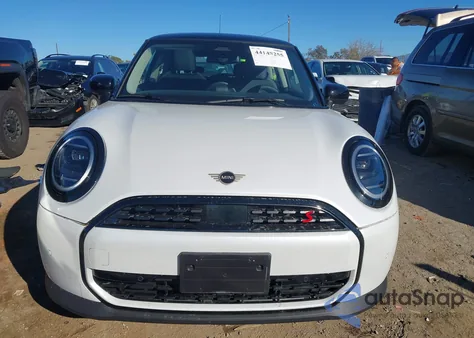 2025 Mini Hardtop Cooper S from USA, damaged, VIN WMW23GD09S2X09808